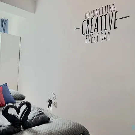 Creative Homestay *