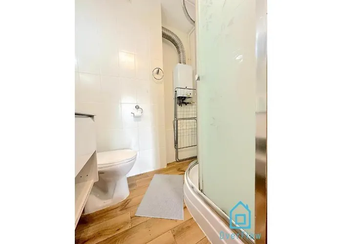 Creative - 10 Minutes To Old Town & Seaside Homestay szállás